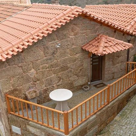Casa Largo S Lourenco E Casa Da Videira Mazes Eksteriør bilde